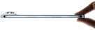 Ruka svírající iPhone Air mezi palcem a ukazováčkem, pohled z boku, blankytně modrá barva, velmi tenký profil